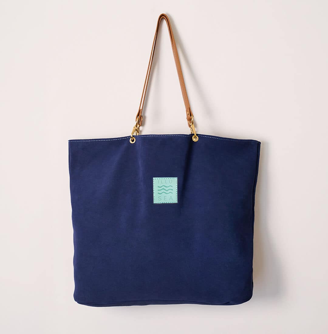 Riviera Tote Bag in Navy Blue