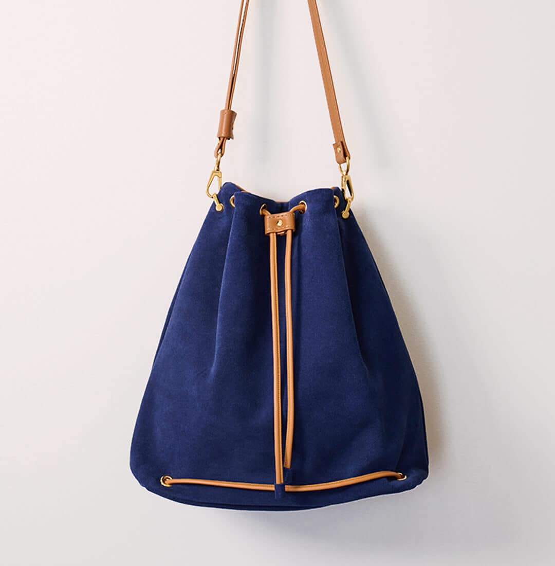 Wave Pouch Bag in Navy Blue