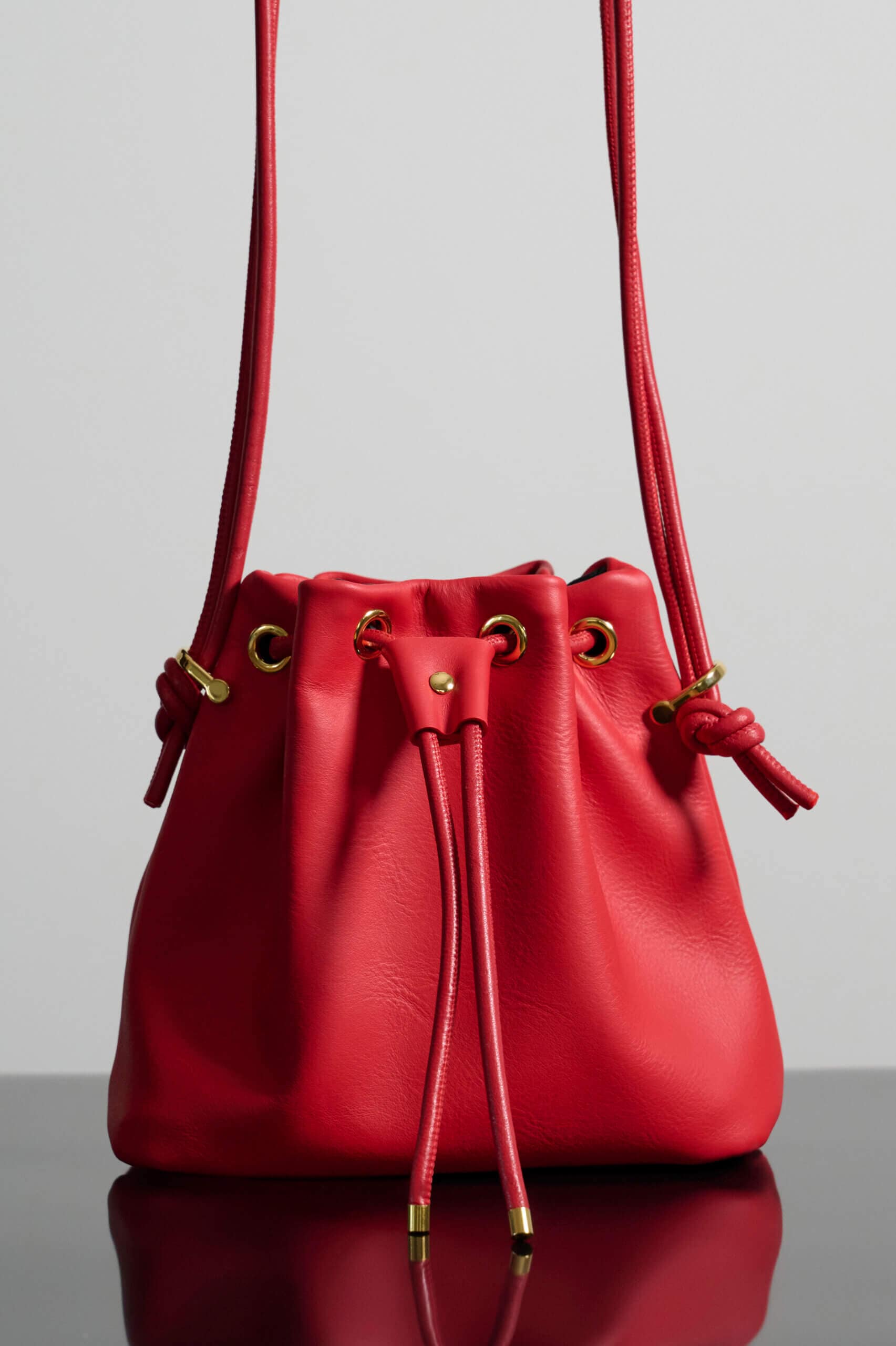 mini wave pouch bag in red